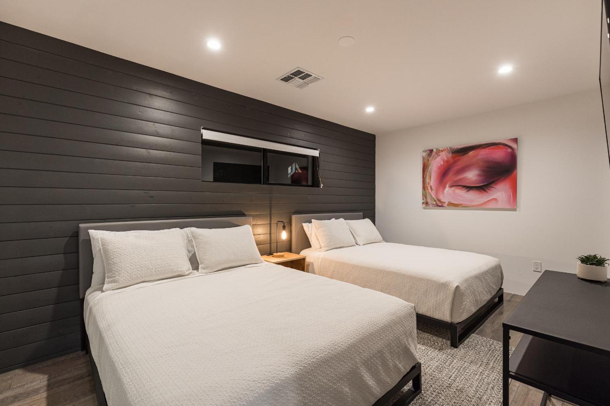 Luxury Micro-Resort, Theater, Sauna, Heated Pool Phoenix Exteriér fotografie
