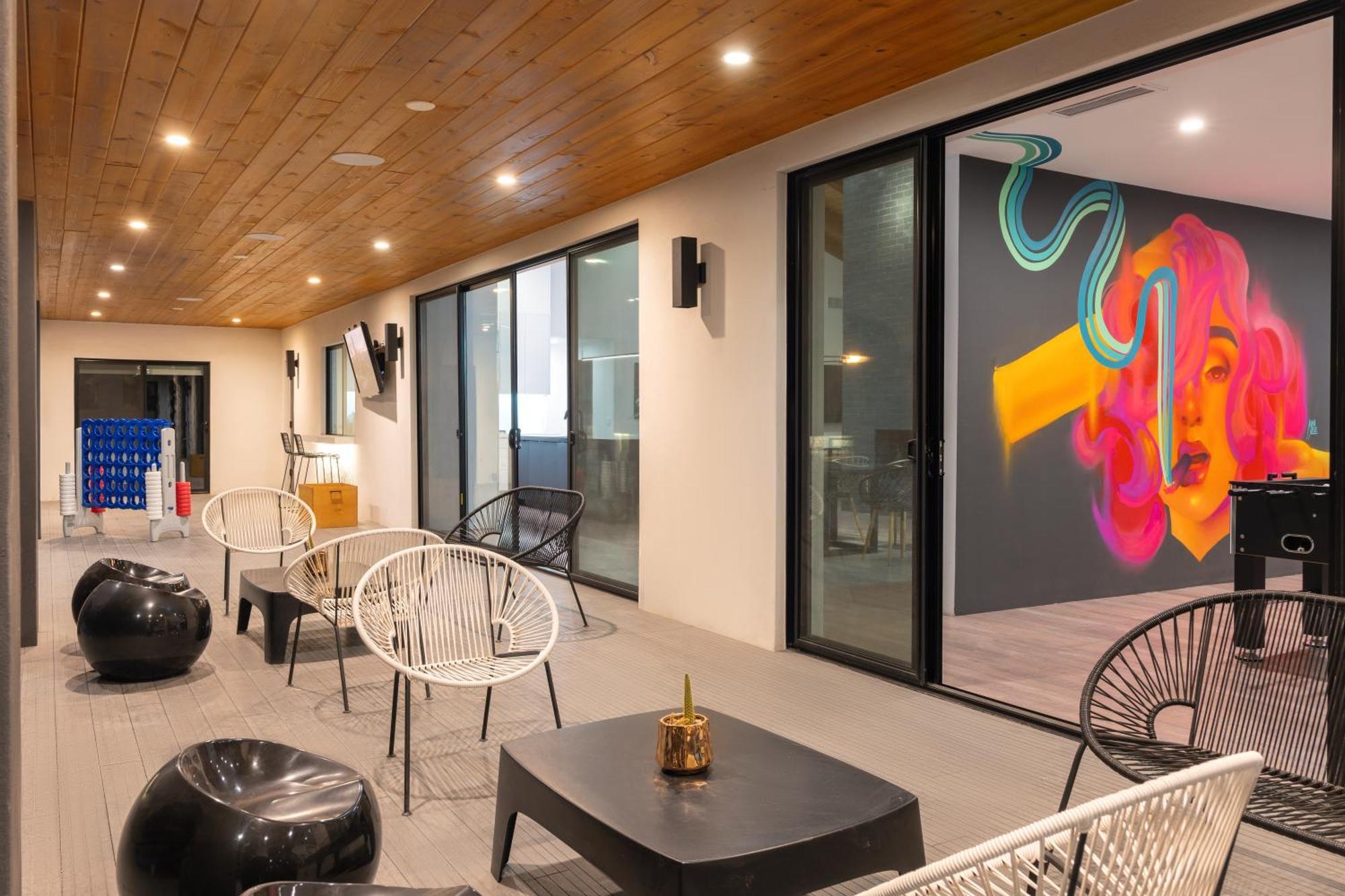 Luxury Micro-Resort, Theater, Sauna, Heated Pool Phoenix Exteriér fotografie