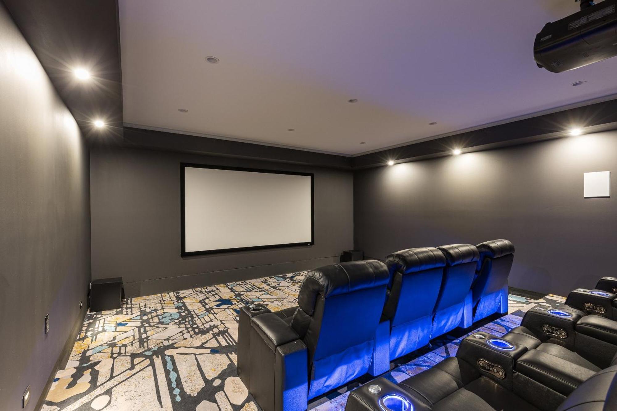 Luxury Micro-Resort, Theater, Sauna, Heated Pool Phoenix Exteriér fotografie